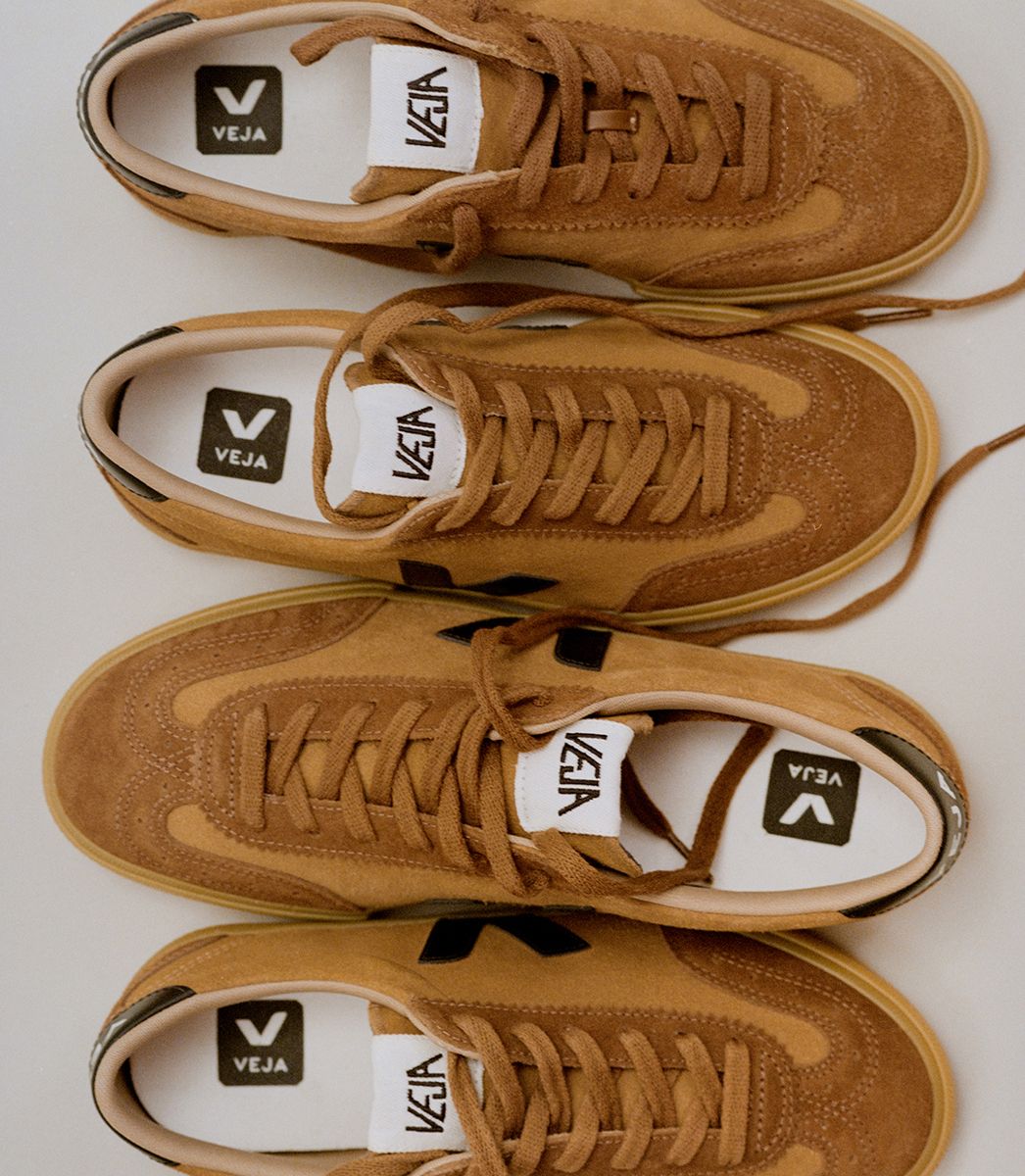 Tenis Veja Volley Suede Camel Hombre