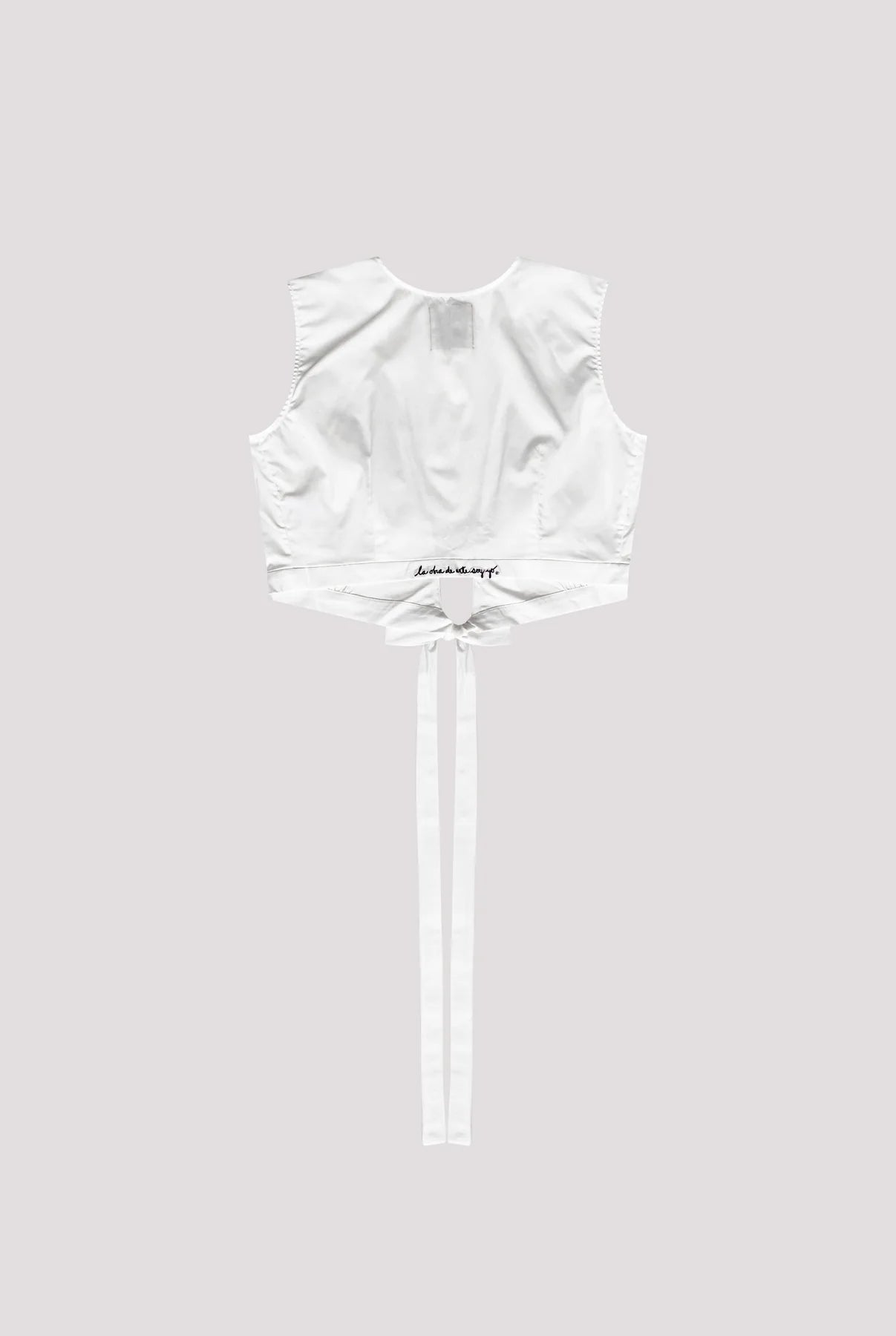 Top aire white