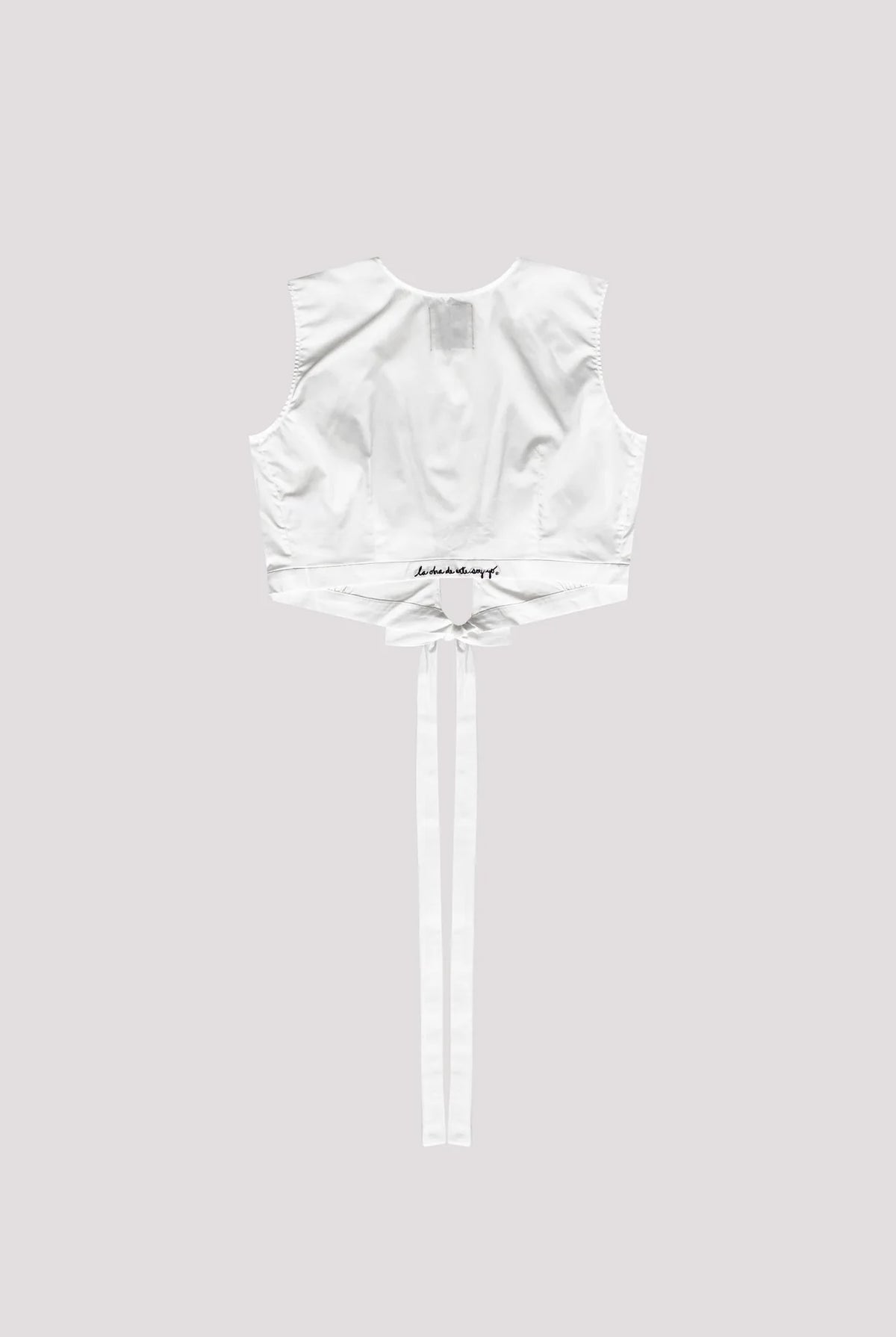 Top aire white