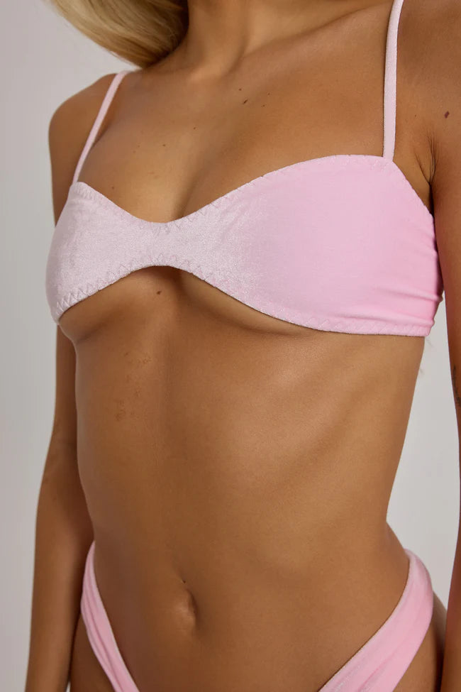 Top Iliana