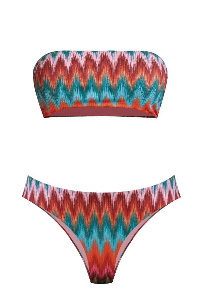 Serpentine top