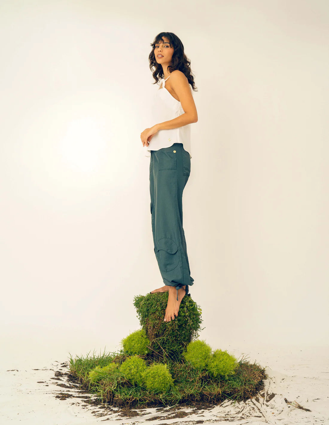 Deep forest trapezoid pants