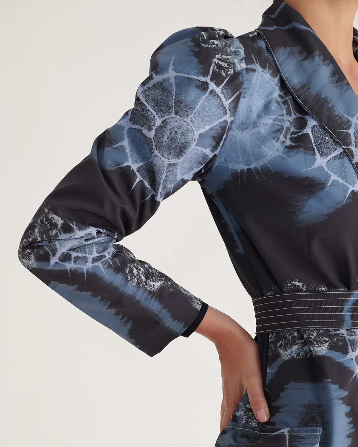 Reversible rock trench coat
