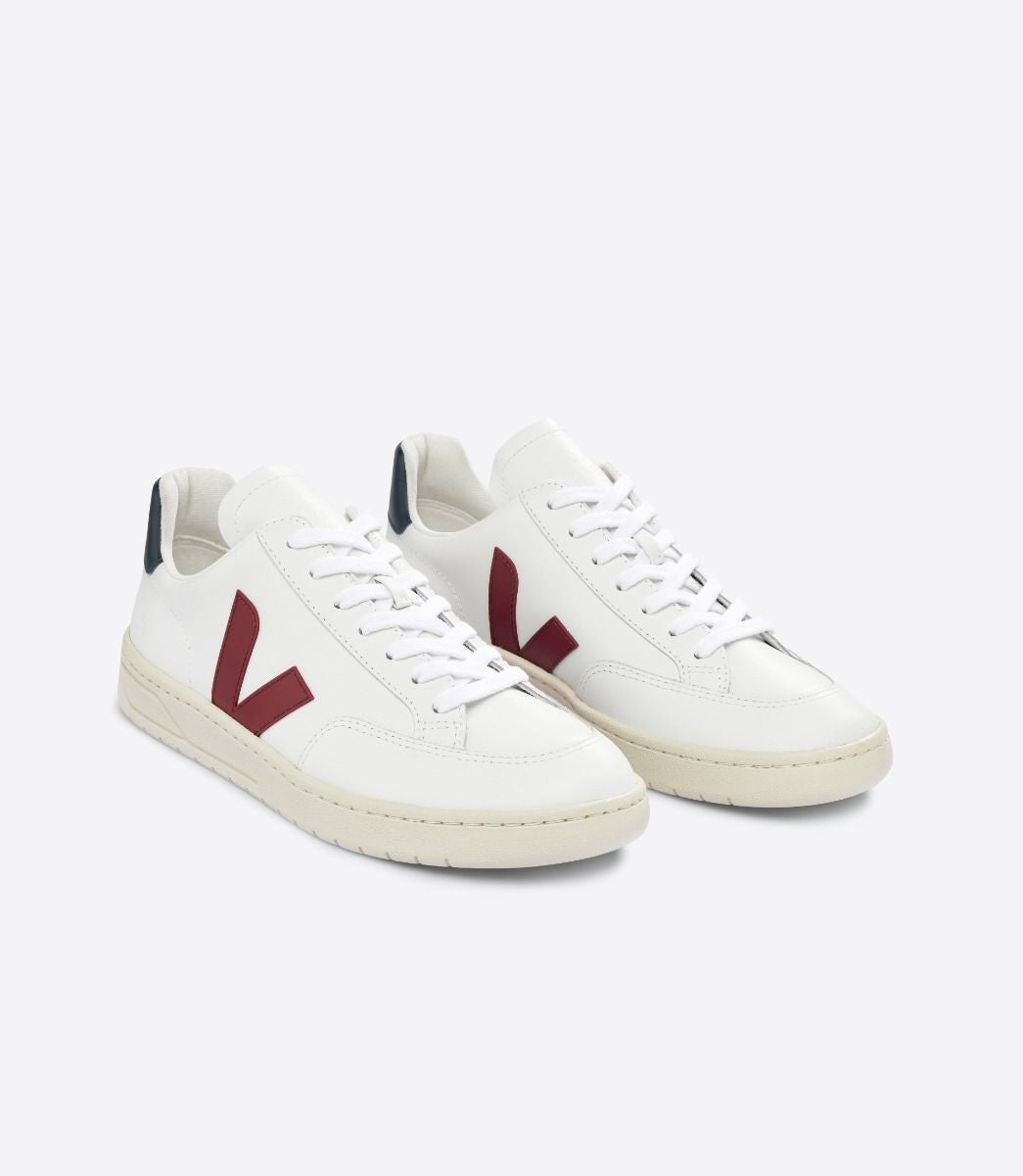 Tenis Veja De Hombre V-12 Marsala Náutico