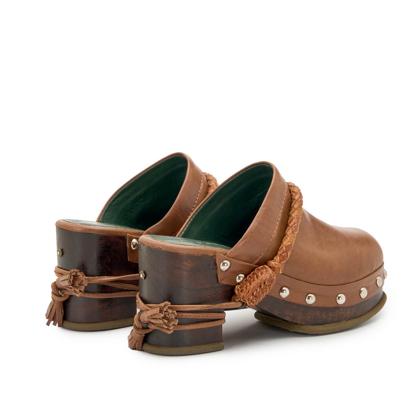 Crystal clogs cinnamon