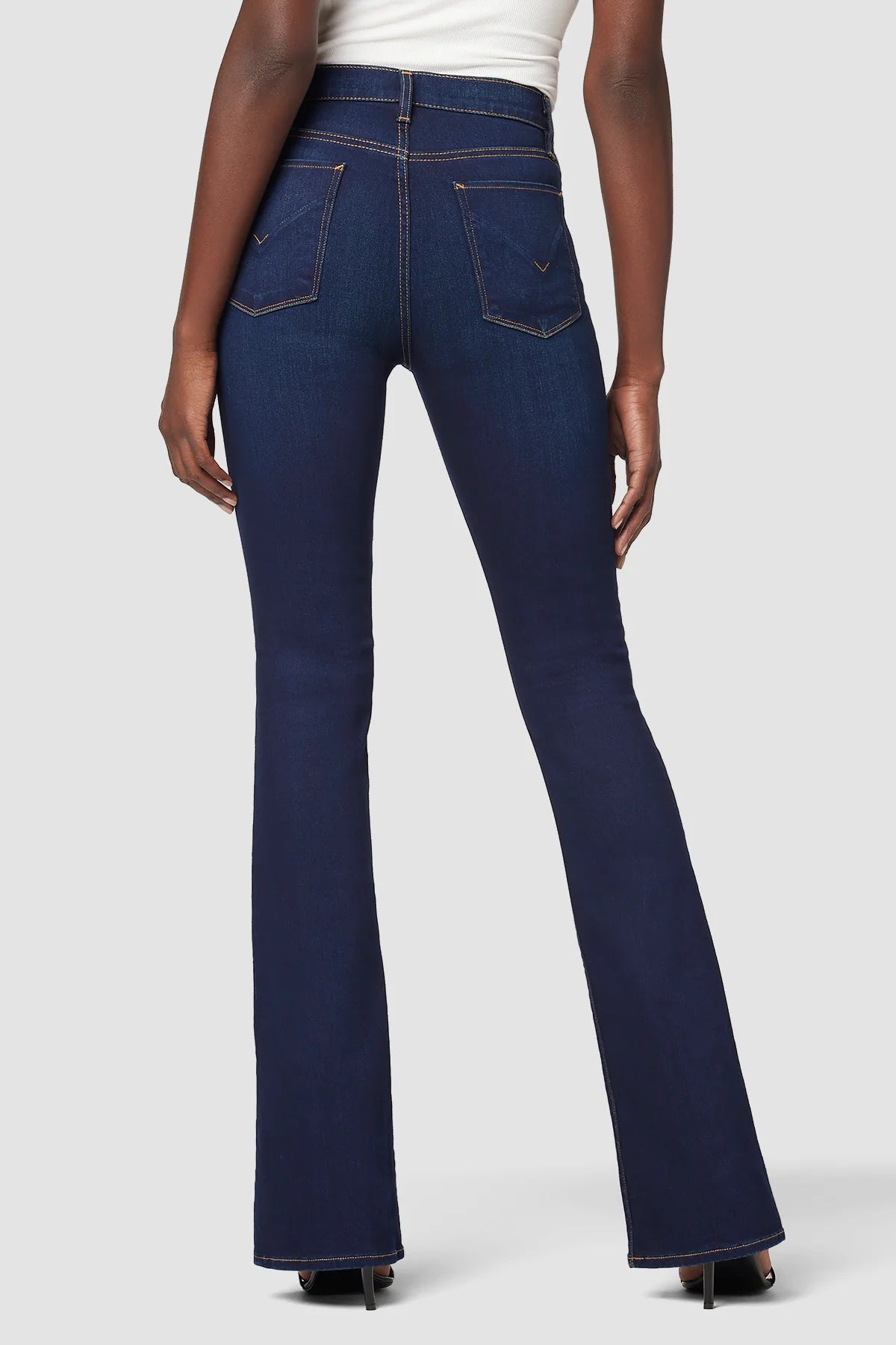 Jeans Barbara High Waist Bootcut Petite