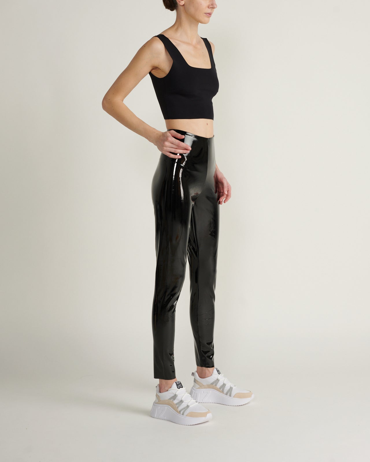 Leggins de charol sale